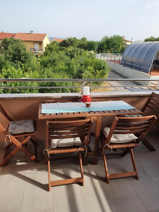 Teo Apartman Čižići Kültér fotó