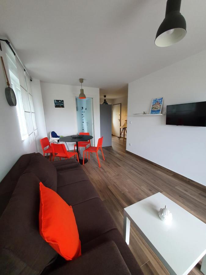 Teo Apartman Čižići Kültér fotó